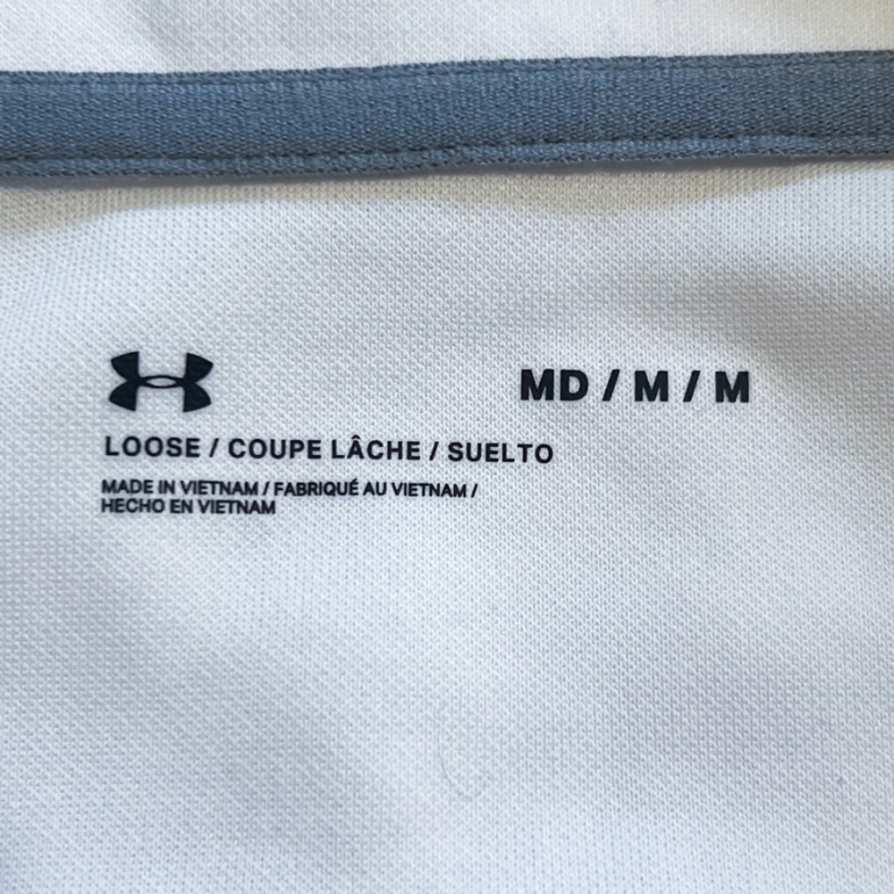 under armor with University of New England logo - Picture 2 of 3